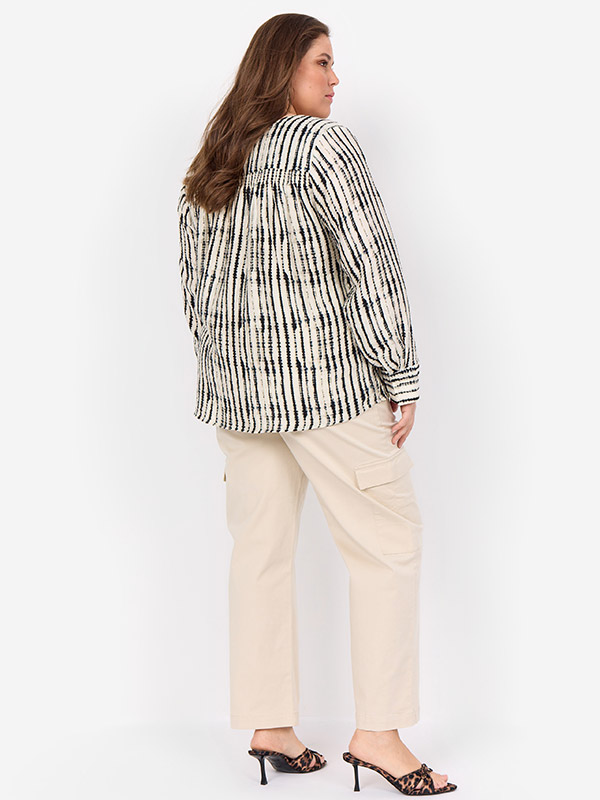 WA-VARINKA - Plus Size Pusero fra Wasabi Concept