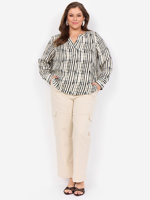 WA-VARINKA - Plus Size Pusero fra Wasabi Concept