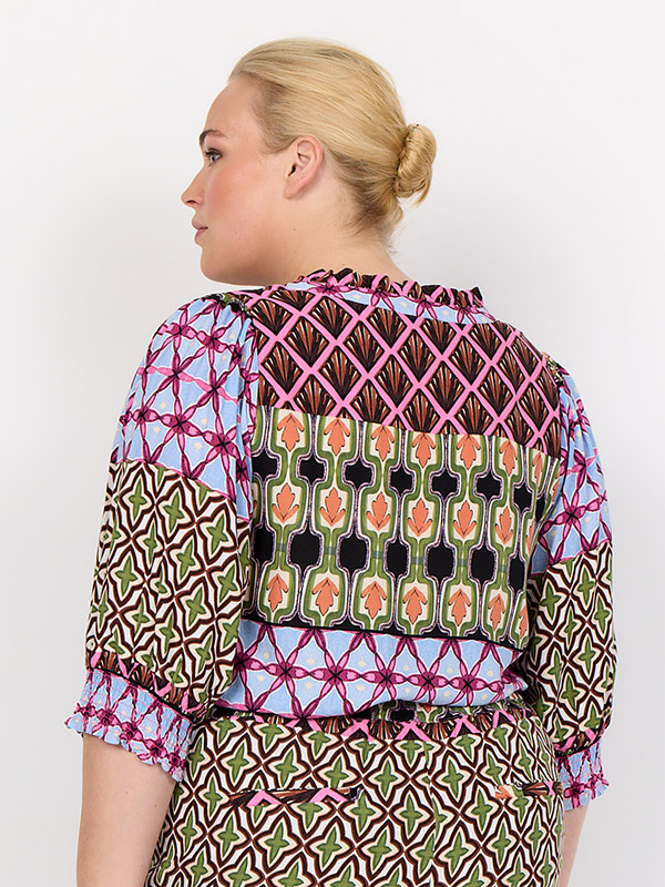 WA-MELIKA - Plus Size Pusero fra Wasabi Concept
