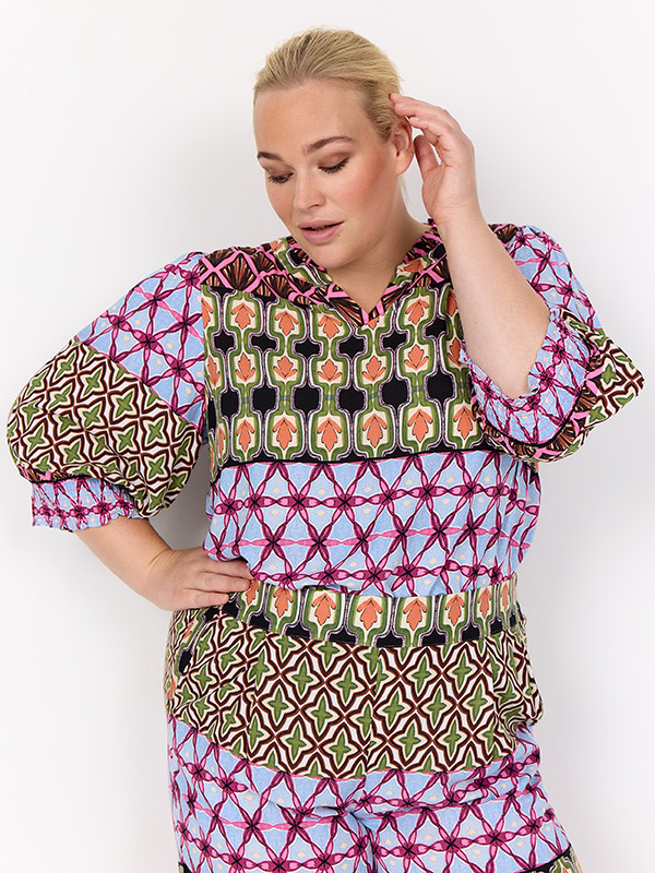WA-MELIKA - Plus Size Pusero fra Wasabi Concept