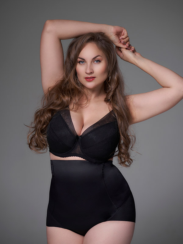 LISA VATTERET PUSH UP - Plus Size Kaaret liivit fra Plaisir