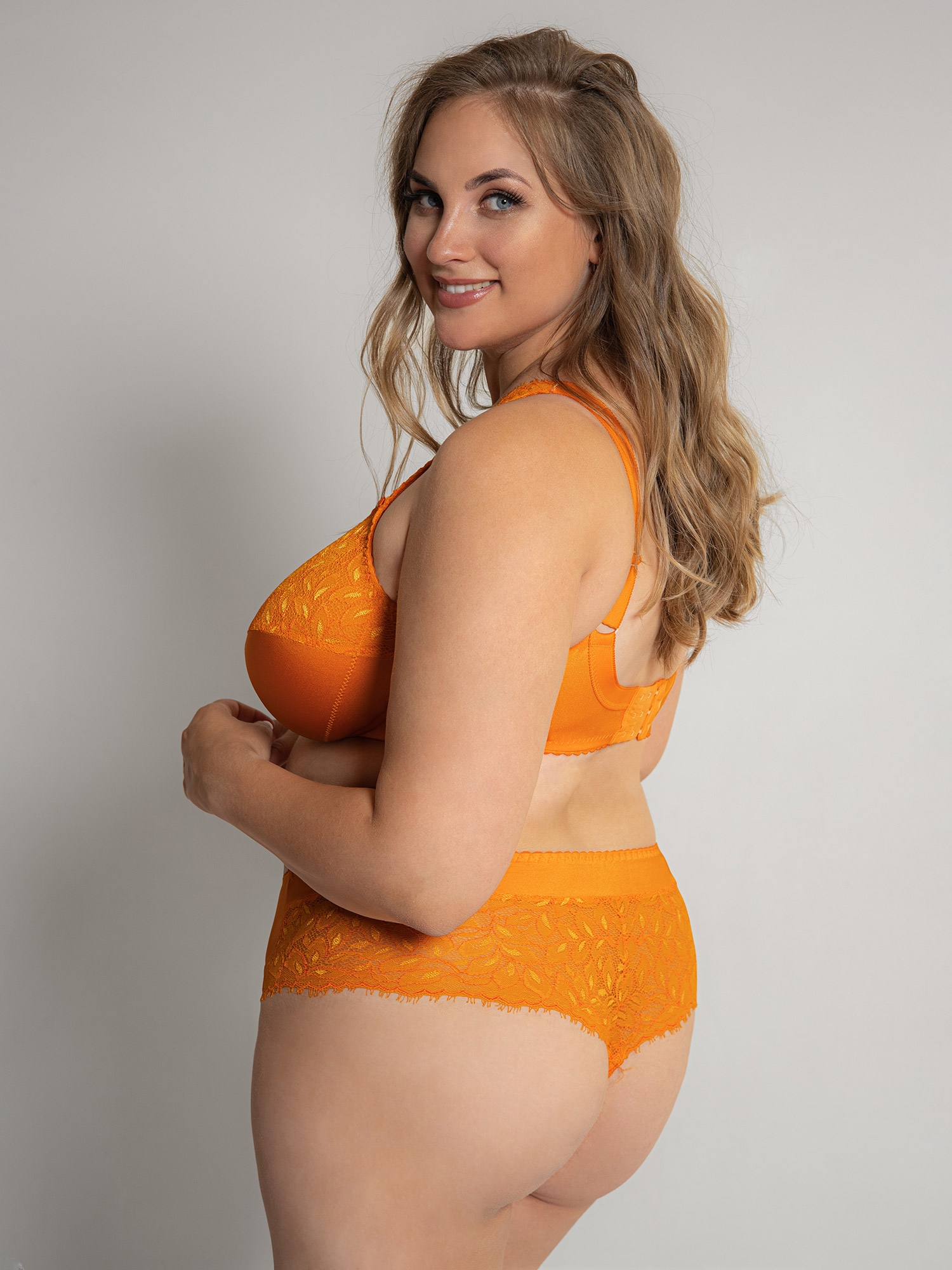 BEATE BRAZILIAN - Plus Size Alushousut fra Plaisir