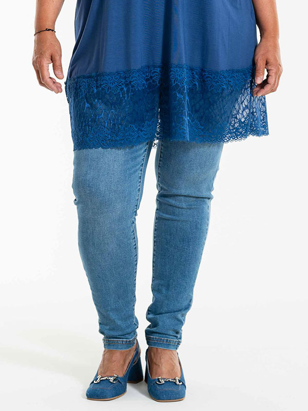 MAYA  - Plus Size Farkut fra Gozzip