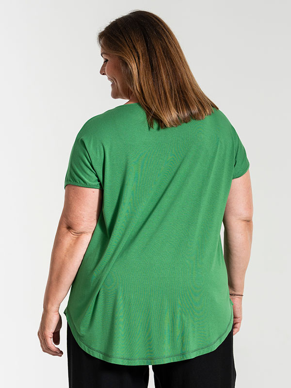 GITTE - Plus Size T-paita fra Gozzip