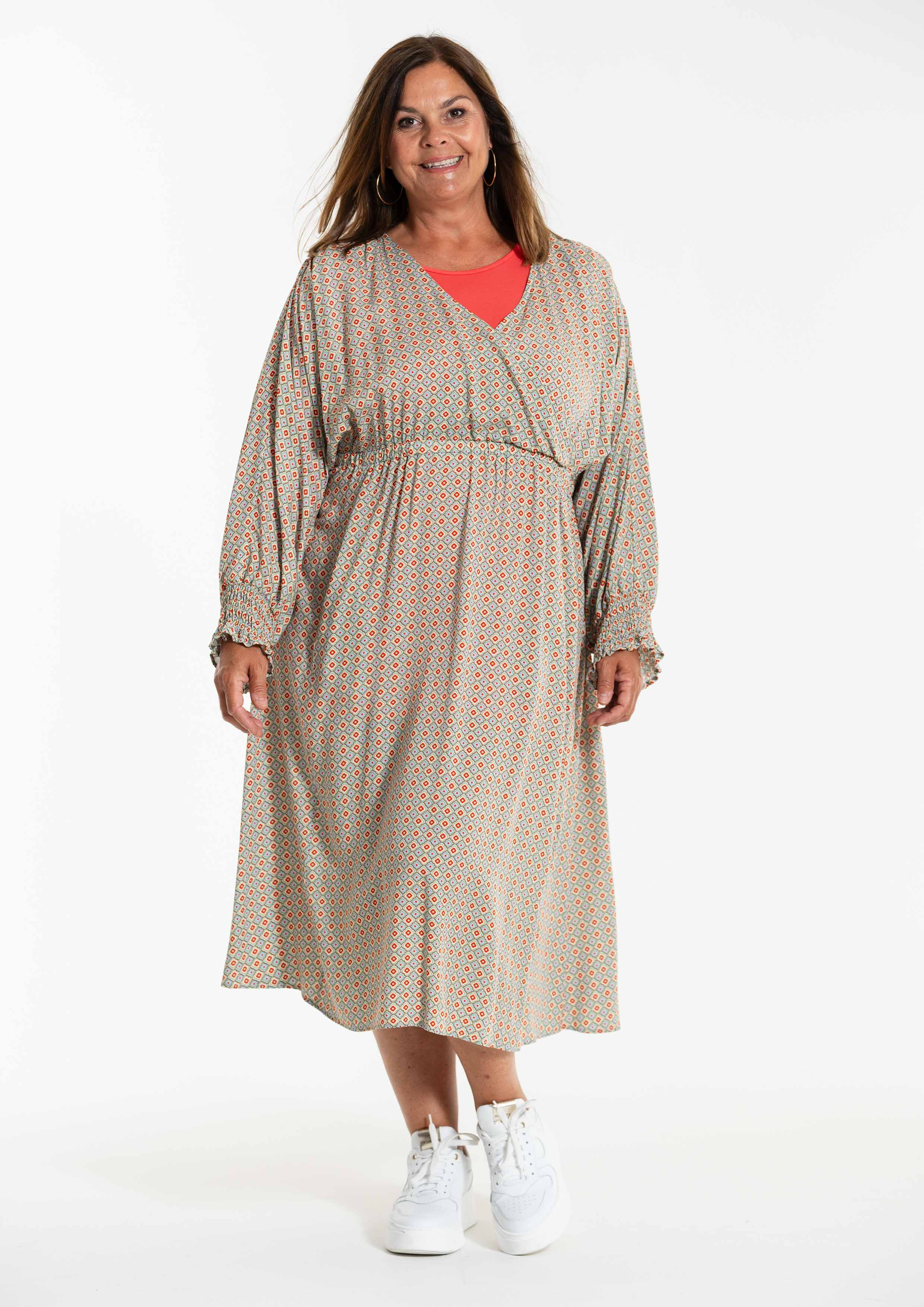 BRIGITT - Plus Size Mekko fra Gozzip