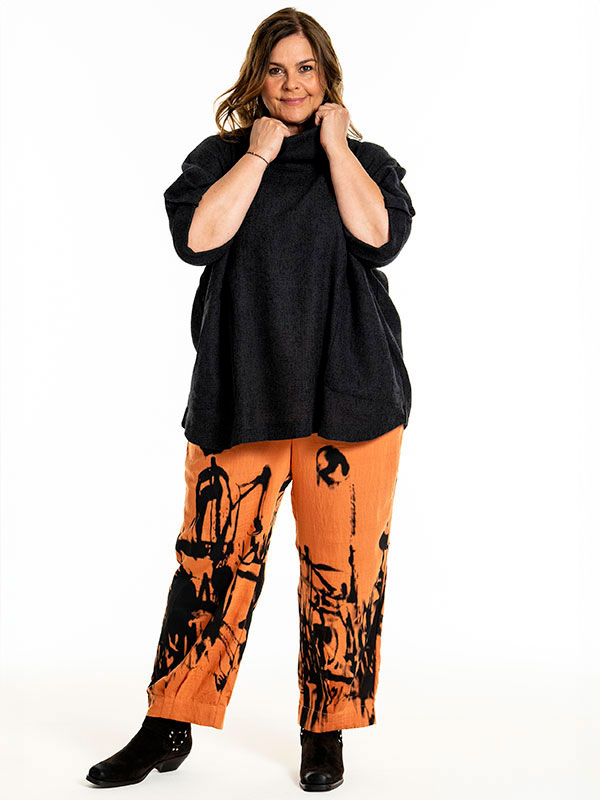 GILA - Plus Size Housut fra Gozzip