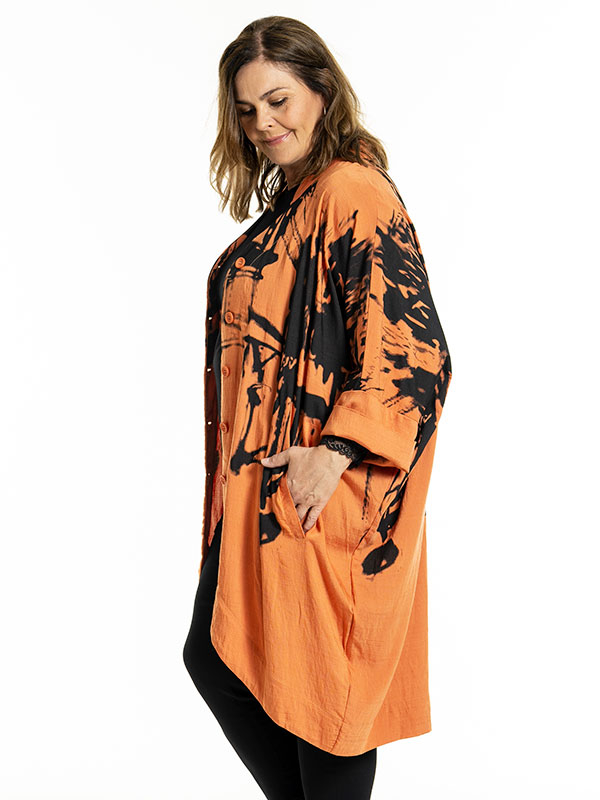 ANNE-LINE - Plus Size Neuletakki fra Gozzip