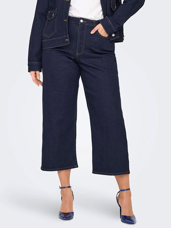 CARMADISON - Plus Size Farkut fra Only Carmakoma
