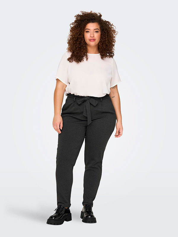 VICA - Plus Size Pusero fra Only Carmakoma