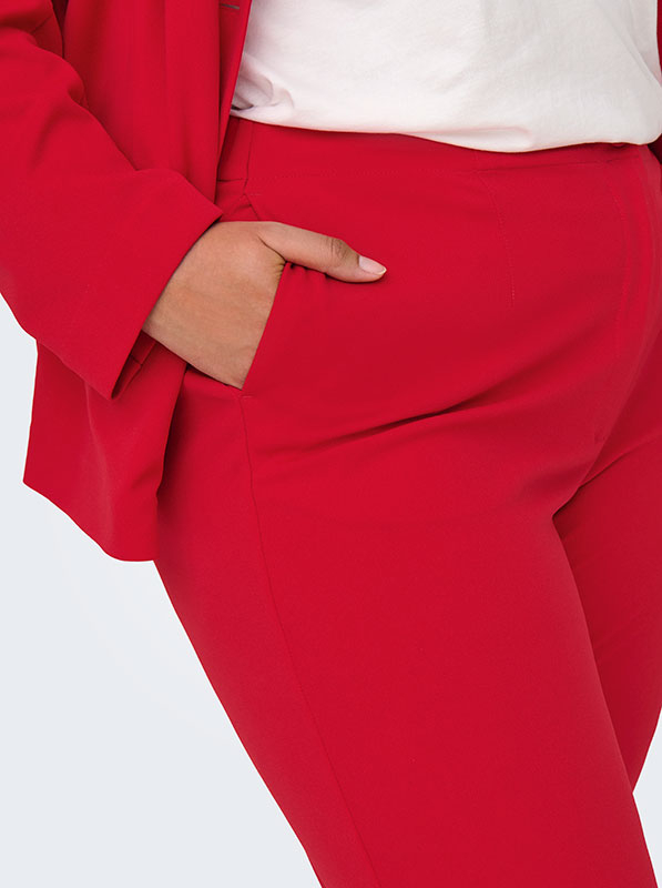 CARRENA - Plus Size Housut fra Only Carmakoma