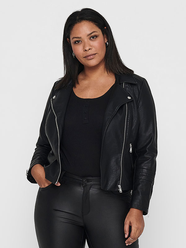 CAREMMY - Plus Size Takki fra Only Carmakoma