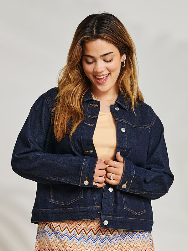 CARMADISON - Plus Size Takki fra Only Carmakoma