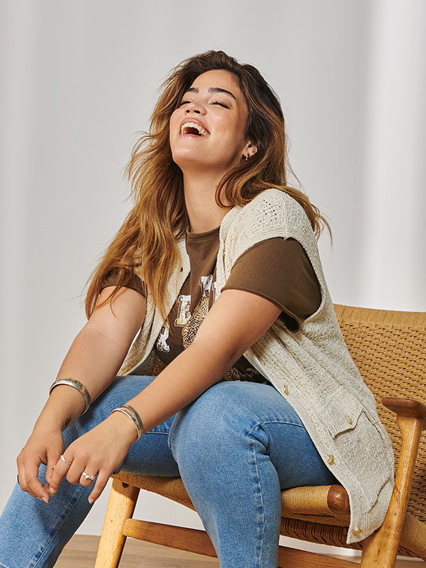 CARMIKO - Plus Size T-paita fra Only Carmakoma