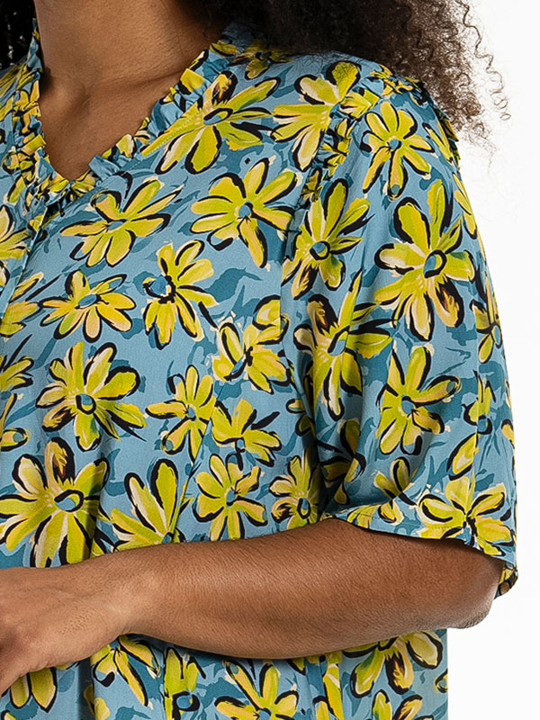 SALLY - Plus Size Mekko fra Studio