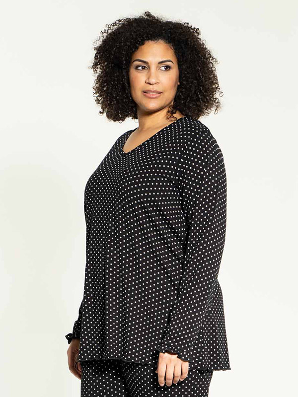 TULLE - Plus Size Yöblouse fra Studio