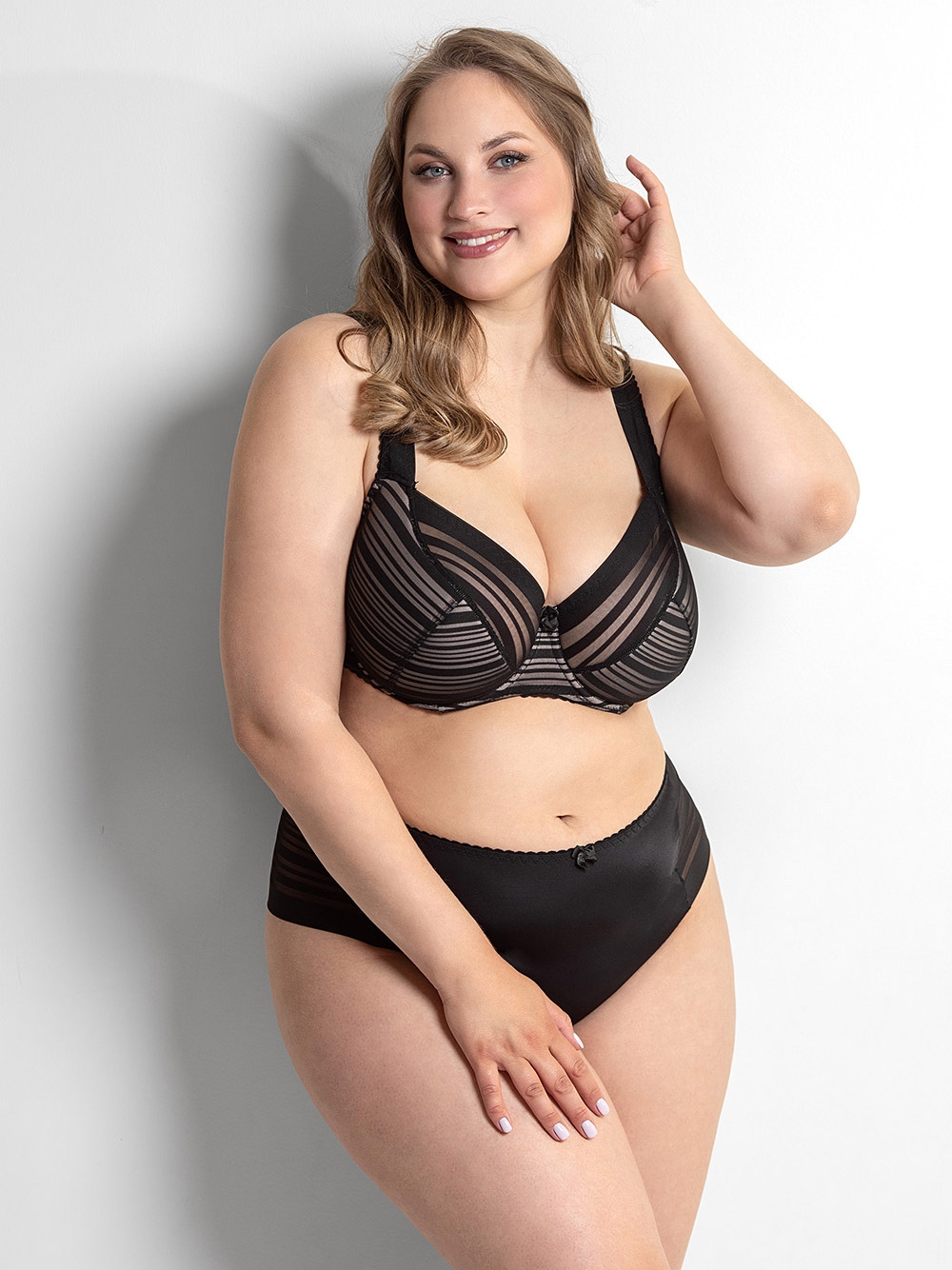 ZOE PUSH UP - Plus Size Kaaret liivit fra Plaisir
