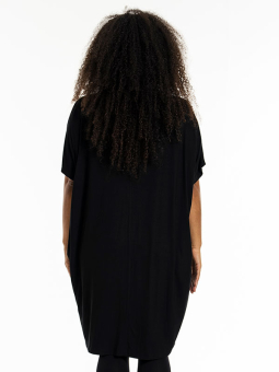 Studio S252873-Blackwithwhite