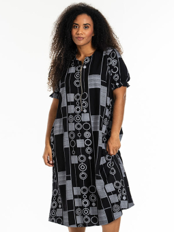 Studio S252880-Blackwithwhitepatterns
